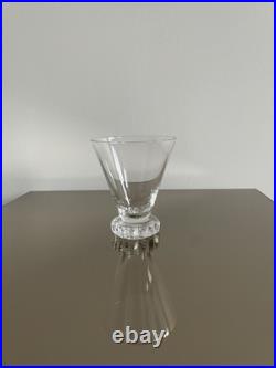 10 verres à vin blanc modèle Diamant en cristal de Saint-Louis signés 10 verres à vin blanc modèle Diamant en cristal de Saint-Louis signés