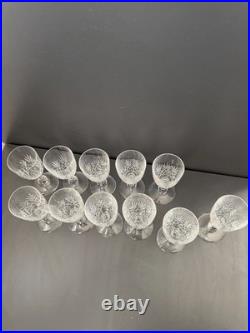11 Verres À Vin En Cristal saint louis Modèle massenet 11 Verres À Vin En Cristal saint louis Modèle massenet