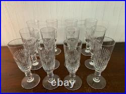 11 flûtes à champagne modèle cristal de Saint Louis (prix à la pièce)