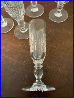 11 flûtes à champagne modèle cristal de Saint Louis (prix à la pièce)
