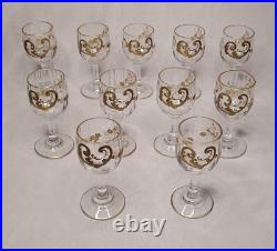 11 verres a liqueur XIX guirlandes dores saint louis caves