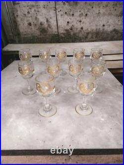 11 verres a liqueur XIX guirlandes dores saint louis caves