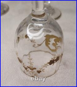 11 verres a liqueur XIX guirlandes dores saint louis caves