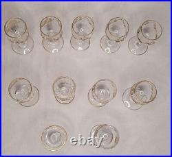 11 verres a liqueur XIX guirlandes dores saint louis caves