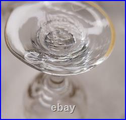 11 verres a liqueur XIX guirlandes dores saint louis caves