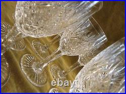 11 verres à liqueur cristal Saint Louis mod Gavarni crystal vodka glasses
