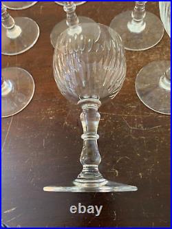 11 verres à vin modèle Liane en cristal de Saint Louis (prix à la pièce)