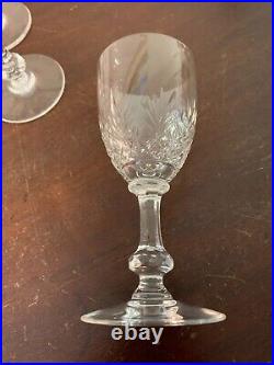 11 verres à vin modèle Massenet en cristal de Saint Louis (prix à la pièce)