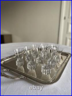 11 verres à vin rouge modèle Diamant en cristal de Saint-Louis 11 verres à vin rouge modèle Diamant en cristal de Saint-Louis
