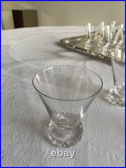 11 verres à vin rouge modèle Diamant en cristal de Saint-Louis 11 verres à vin rouge modèle Diamant en cristal de Saint-Louis
