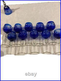 12 Verres En Cristal Bleu Et Une Cloche De Table, Saint LouisBaccaratboheme