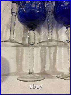 12 Verres En Cristal Bleu Et Une Cloche De Table, Saint LouisBaccaratboheme