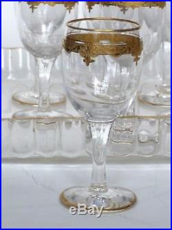 12 verres à liqueur cristal guirlande et filets OR Baccarat / St Louis + plateau