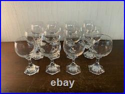 12 verres à vin modèle Saint Cloud en cristal de Saint Louis (prix à la pièce)