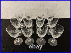 12 verres à vin rouge modèle Messine en cristal de Saint Louis (prix à la pièce)