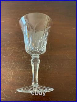 13 verres à eau modèle Camargue en cristal de Saint Louis (prix à la pièce)