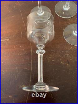 16 verres vin modèle Anvers taille N°11137 cristal Saint Louis (prix à la pièce)