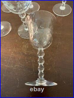 17 verres à vin modèle Bubble en cristal de Saint Louis (prix à la pièce)