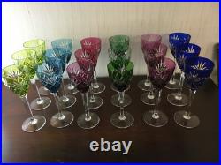 18 verres Rohmer modèle Chantilly en cristal de Saint Louis (prix à la pièce)