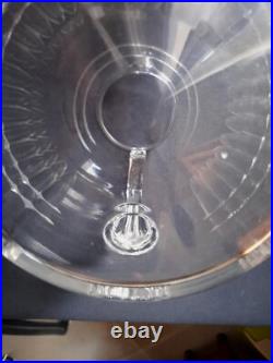 1 Broc a eau en cristal de saint louis modèle cévennes taille 452 Signé H 16 Cm