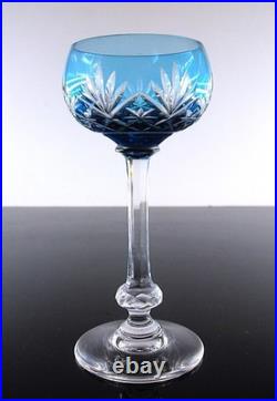 1 Verre A Vin Cristal Couleur Bleu Ciel Taille Modele Massenet St Louis Signe