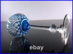 1 Verre A Vin Cristal Couleur Bleu Ciel Taille Modele Massenet St Louis Signe