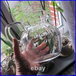 1 broc a eau en cristal saint louis modèle Poincaré 1 broc a eau en cristal saint louis modèle Poincaré