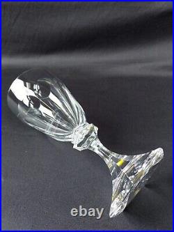 1 grand verre a eau en cristal de St Louis modèle Chambord hauteur 18cm