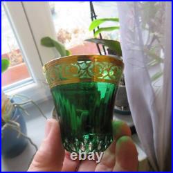 1 verre a thé oriental de couleur vert cristal de saint louis modèle thistle 1 verre a thé oriental de couleur vert cristal de saint louis modèle thistle