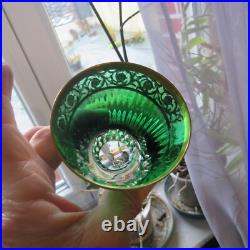 1 verre a thé oriental de couleur vert cristal de saint louis modèle thistle 1 verre a thé oriental de couleur vert cristal de saint louis modèle thistle
