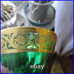 1 verre a thé oriental de couleur vert cristal de saint louis modèle thistle 1 verre a thé oriental de couleur vert cristal de saint louis modèle thistle
