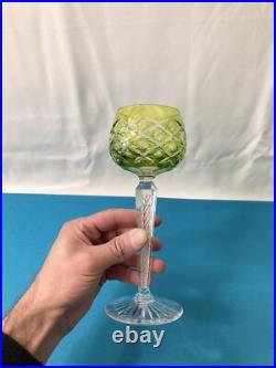 1 verre à vin roemer en cristal doublé vert clair signé SAINT LOUIS 19,5 cm