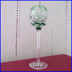 1 verre roemer vert en cristal de saint louis modèle FLORENCE signé H 23,7 cm