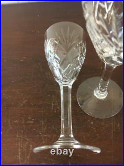 23 verres à vin rouge modèle Chantilly cristal de Saint Louis /prix à la pièce