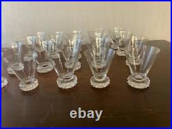 28 verres à porto modèle diamant en cristal de Saint Louis (prix à la pièce)