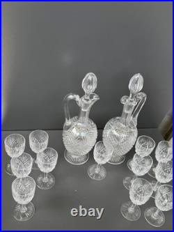 2 Carafe Et 12 Verres À Vin Blanc En Cristal Saint Louis Modèle Gavarni 2 Carafe Et 12 Verres À Vin Blanc En Cristal Saint Louis Modèle Gavarni