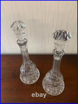 2 carafes en cristal de Saint Louis hauteur 40 cm (prix à la pièce)