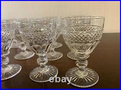 30 verres à vin rouge modèle Trianon en cristal de Saint Louis (prix à la pièce) 30 verres à vin rouge modèle Trianon en cristal de Saint Louis (prix à la pièce)