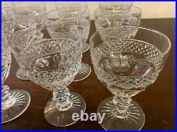 30 verres à vin rouge modèle Trianon en cristal de Saint Louis (prix à la pièce) 30 verres à vin rouge modèle Trianon en cristal de Saint Louis (prix à la pièce)