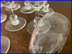 41 verres à vin rouge modèle Cléo en cristal de Saint Louis (prix à la pièce)