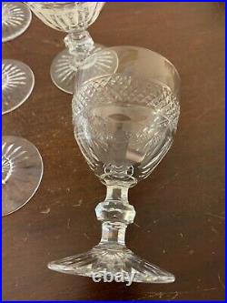 46 verres à eau modèle Trianon en cristal de Saint Louis (prix à la pièce)