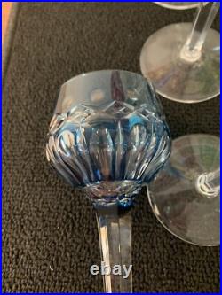 4 verres à vin modèle de Saint Louis (prix à la pièce)