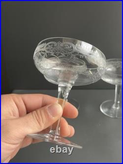 5 Coupe À Champagne En Cristal Gravé Baccarat Saint Louis 5 Coupe À Champagne En Cristal Gravé Baccarat Saint Louis