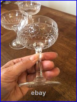 5 ÉLÉGANTES COUPES A CHAMPAGNE EN CRISTAL DE SAINT LOUIS, modèle ROLAND