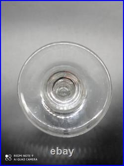 5 flutes à Champagne en cristal de BACCARAT SAINT LOUIS, cotes plates, 19éme