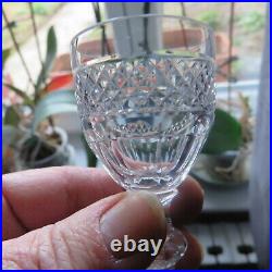 5 verres a liqueur en cristal de saint louis modèle trianon H 8,2 CM