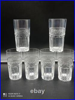 6 Verres Gobelets en Cristal de SAINT-LOUIS modèle TRIANON, H 11 cm, signé 6 Verres Gobelets en Cristal de SAINT-LOUIS modèle TRIANON, H 11 cm, signé