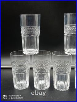 6 Verres Gobelets en Cristal de SAINT-LOUIS modèle TRIANON, H 11 cm, signé 6 Verres Gobelets en Cristal de SAINT-LOUIS modèle TRIANON, H 11 cm, signé