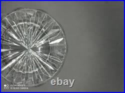 6 Verres Gobelets en Cristal de SAINT-LOUIS modèle TRIANON, H 11 cm, signé 6 Verres Gobelets en Cristal de SAINT-LOUIS modèle TRIANON, H 11 cm, signé