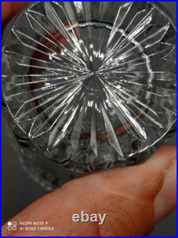 6 Verres Gobelets en Cristal de SAINT-LOUIS modèle TRIANON, H 11 cm, signé 6 Verres Gobelets en Cristal de SAINT-LOUIS modèle TRIANON, H 11 cm, signé